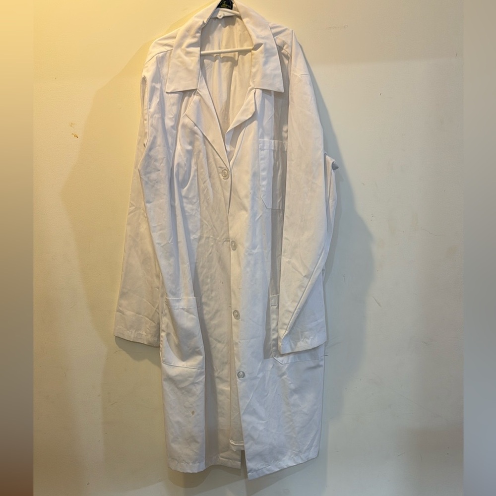 Men's White Coat